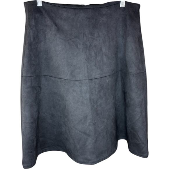 Anne Klein Dresses & Skirts - Anne Klein Womens Faux Suede Flared Skirt Black Size 8 NWT Knee Length
